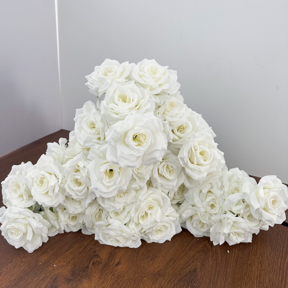 Beautiful 9 Heads Roses Bouque - огляд і ціна Baby Nursery Vintage