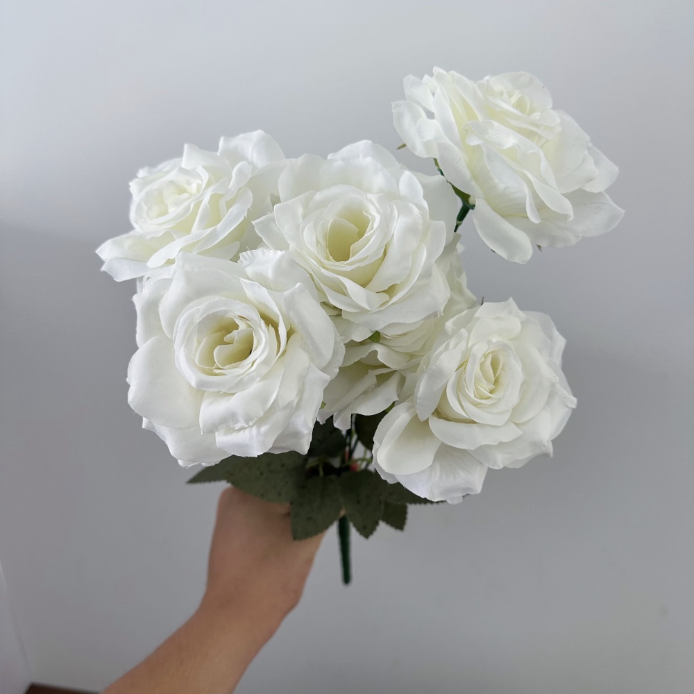 Beautiful 9 Heads Roses Bouque - огляд і ціна Baby Nursery Vintage